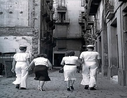 Los marinos de la VI Flota estadounidense, clientes asiduos del Barrio Chino de Barcelona